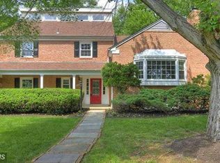 10422 Windsor View Dr, Potomac, MD 20854