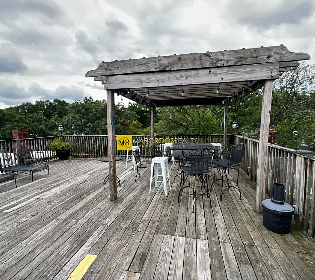 8 Strathmore Rd #4B — Photo 14