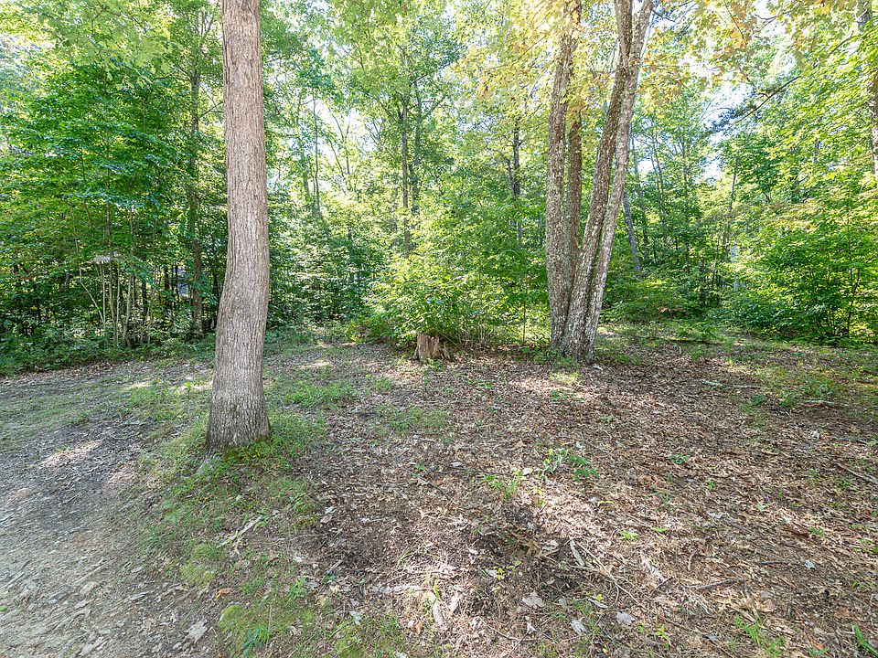 1st image of Hideaway Trl