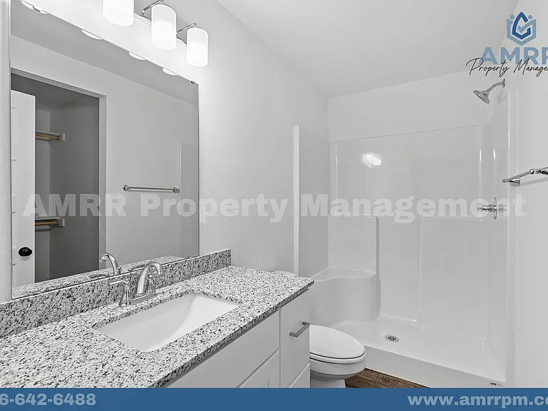 1512 Bluegrass St — Photo 9