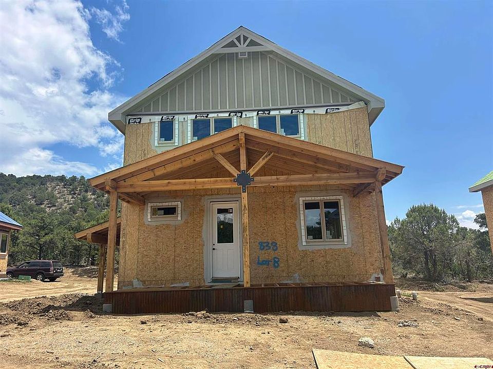 1st image of 838 Heartwood Lane