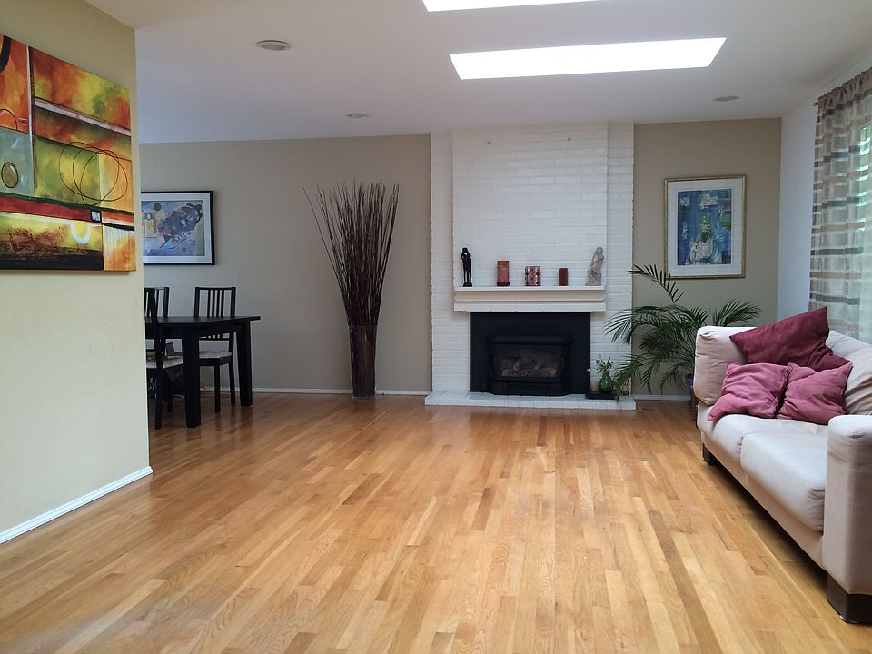 1st image of 2925 181st Ave NE