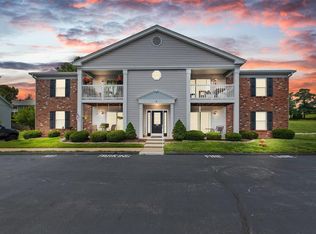 9 Berview Cir APT B, Saint Louis, MO 63129