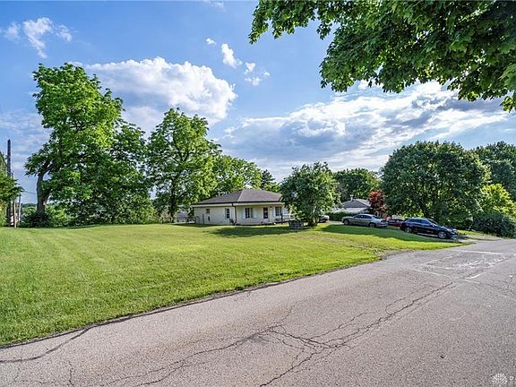 3rd image of 2809 Prospect Dr