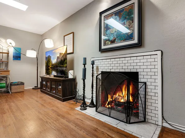 2728 Pennsylvania St NE, Albuquerque, NM 87110