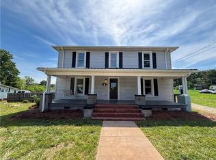 211 N Bridge St, Eden, NC 27288