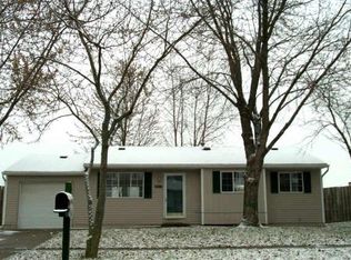905 Woodlark Dr, Indianapolis, IN