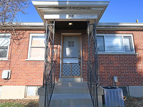 3rd image of 802 Jefferson Ave