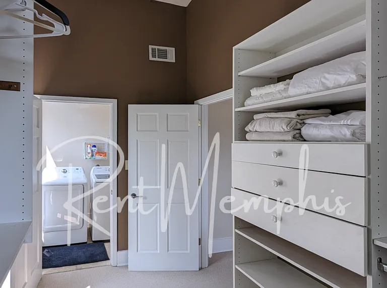 519 S Edgewood St #302/305 — Photo 22