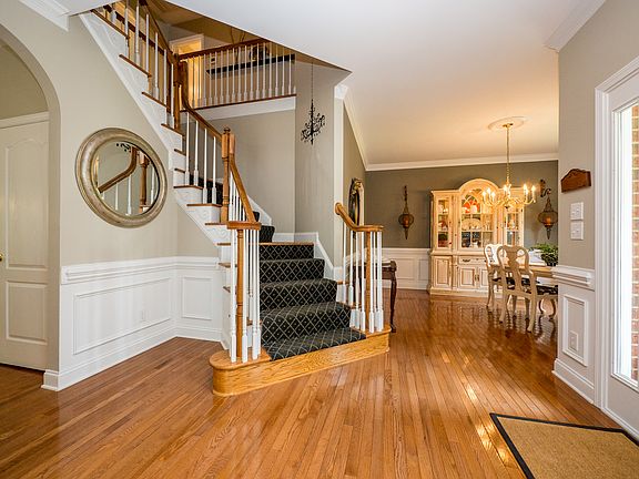 2nd image of 9805 Wesleyan Ct