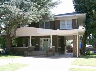 107 N Robberson Ave, Wynnewood, OK 73098