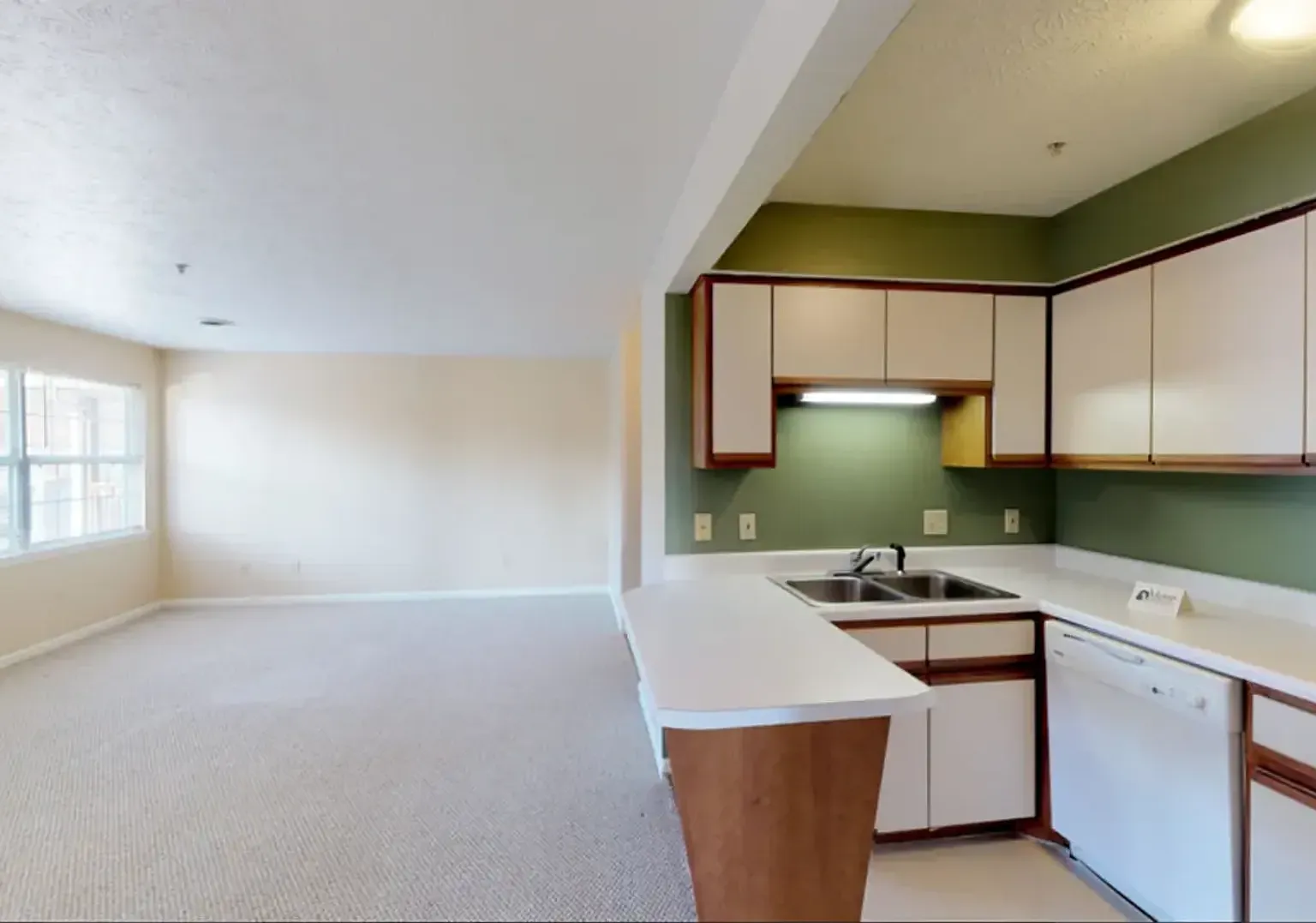 Hall Valley Apartments — Photo 1