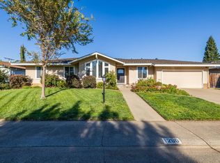 1290 Los Rios Dr, Carmichael, CA 95608