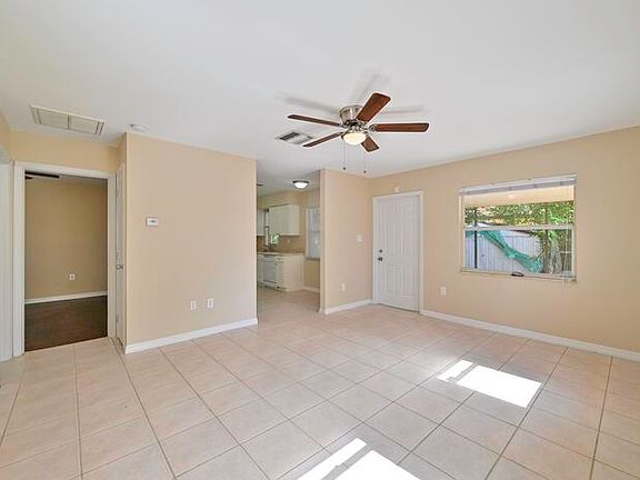 5th image of 11682 McKenna Ave
