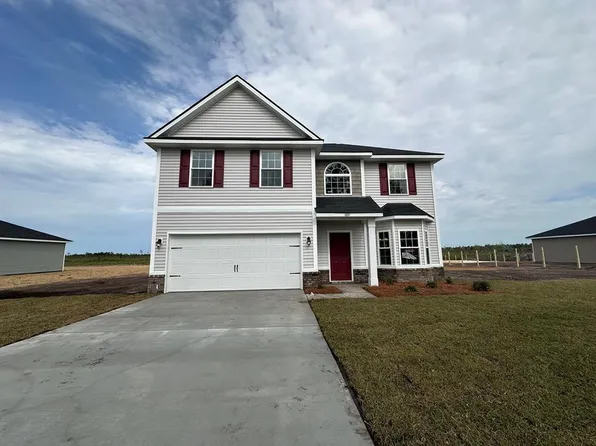 1891 SE Arnold Dr, Allenhurst, GA 31301