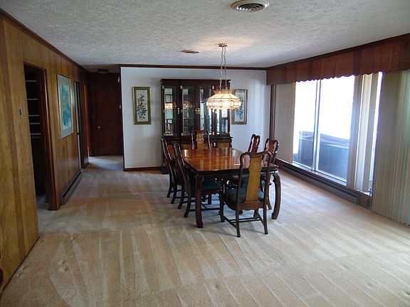 2nd image of 6921 Beach Dr