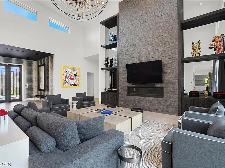 20 Pebble Hills Ct — Photo 9
