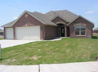 4717 Elk Crk, Yukon, OK 73099