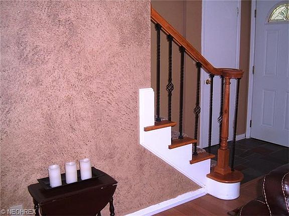 3rd image of 5558 Revere Dr
