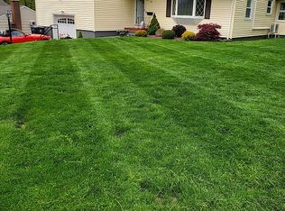 88 Blue Ridge Cir, Cheshire, CT 06410