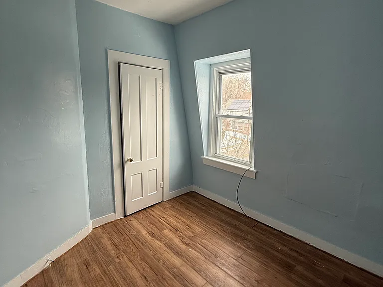 29 Ash St #3 — Photo 16