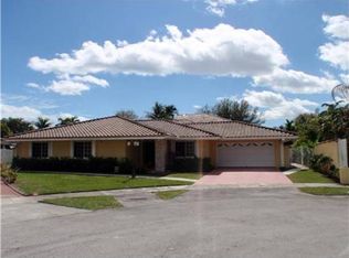 2921 SW 98th Ct, Miami, FL 33165