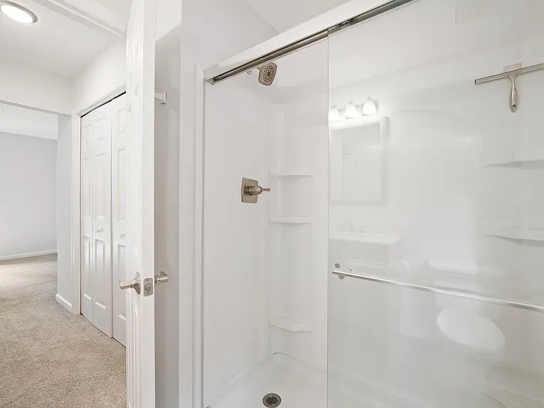 4330 Pin Oak Dr — Photo 10