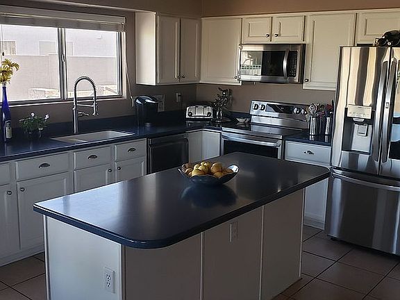 Kitchen (2)