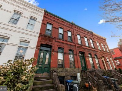 1013 Independence Ave SE, Washington, DC, 20003