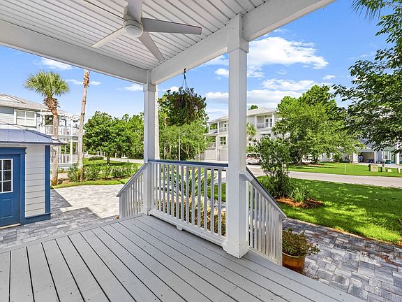 5th image of 92 Cypress Breeze Dr