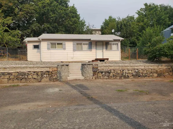 315 Water St, Juliaetta, ID 83535