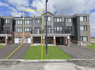 2064 Leinster Cir, Ottawa, ON K2S 2Z5