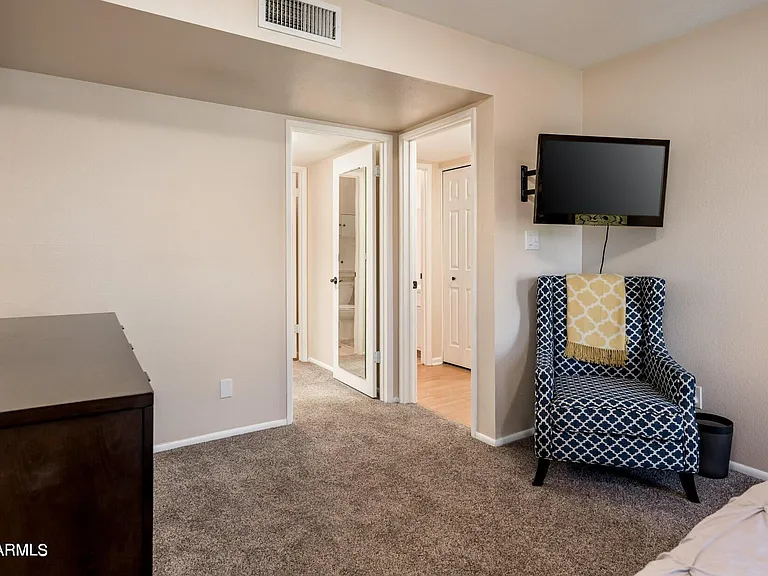 4515 W Continental Dr — Photo 10