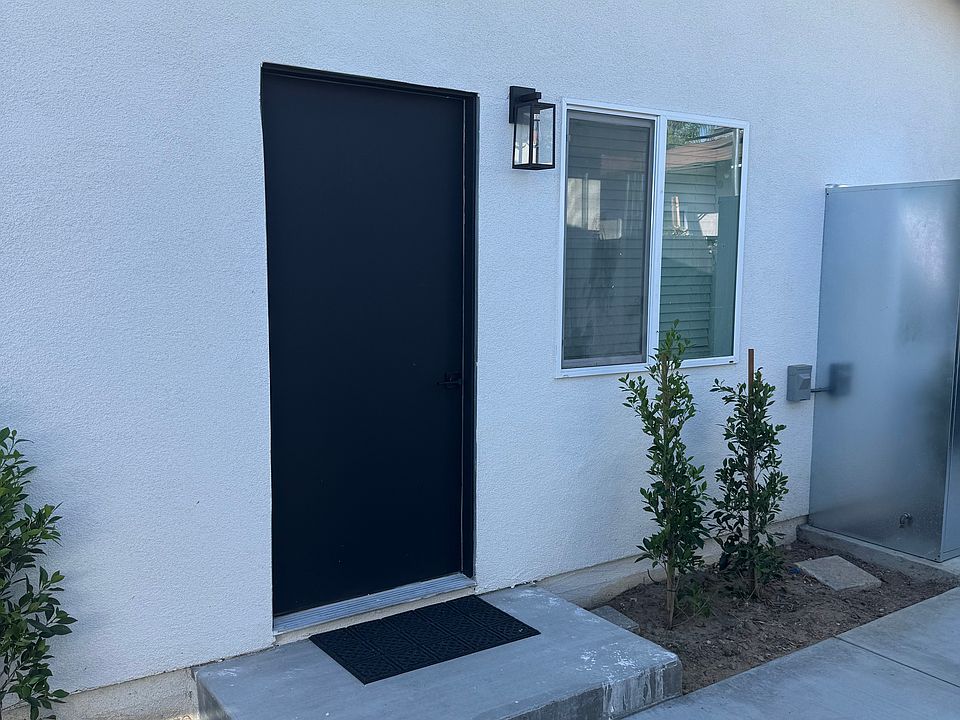 1st image of 7401 Loma Verde Ave