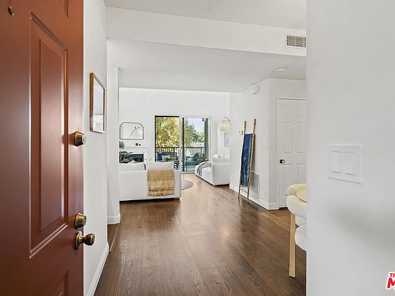3rd image of 330 Cordova St Unit 361