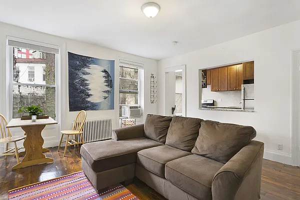 Sold by Compass | media 34