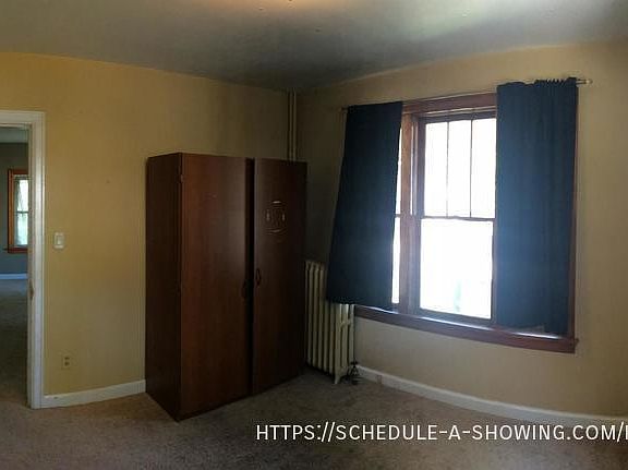 5th image of 333 W Crescent St #1