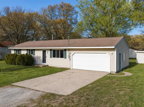 262 Vashti Ln, Muskegon, MI 49442