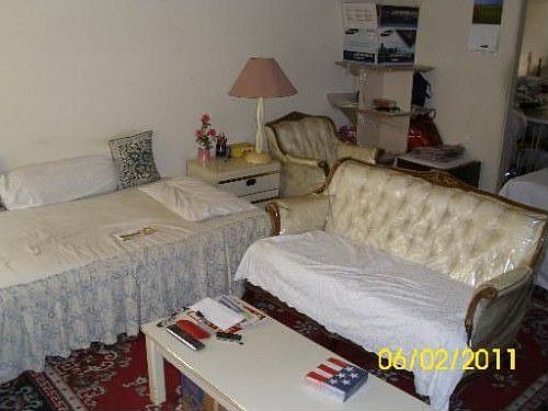 2nd image of 6823 N Seeley Ave APT 2E