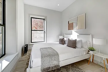 Rented by Bond New York