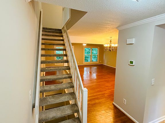 Foyer entryway