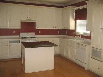 5th image of 1693 Taylor Oaks Dr