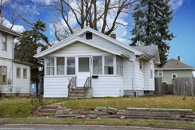 1st image of 1309 Elwood Ave