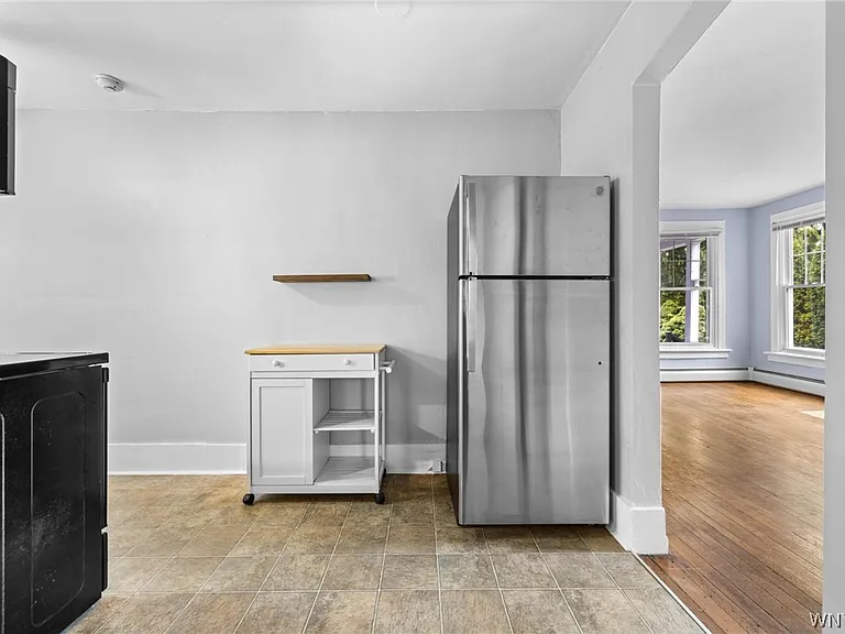 619 Elmwood Ave #2 — Photo 9