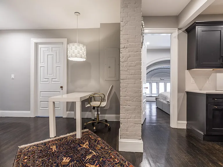 239 Commonwealth Ave #32 — Photo 8
