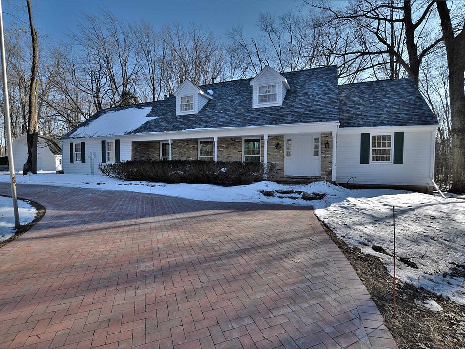 1st image of 1165 Hill Dr
