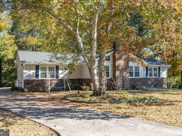 17 N Central Ave SE, Lindale, GA 30147