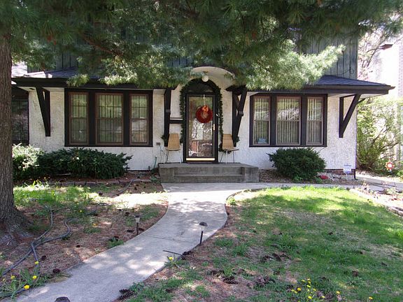 5th image of 1026 Forest Hills Ave