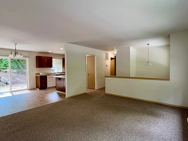 11718 Golden Ridge Pl NW — Photo 8