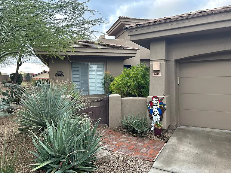 7459 E Quien Sabe Way — Photo 4